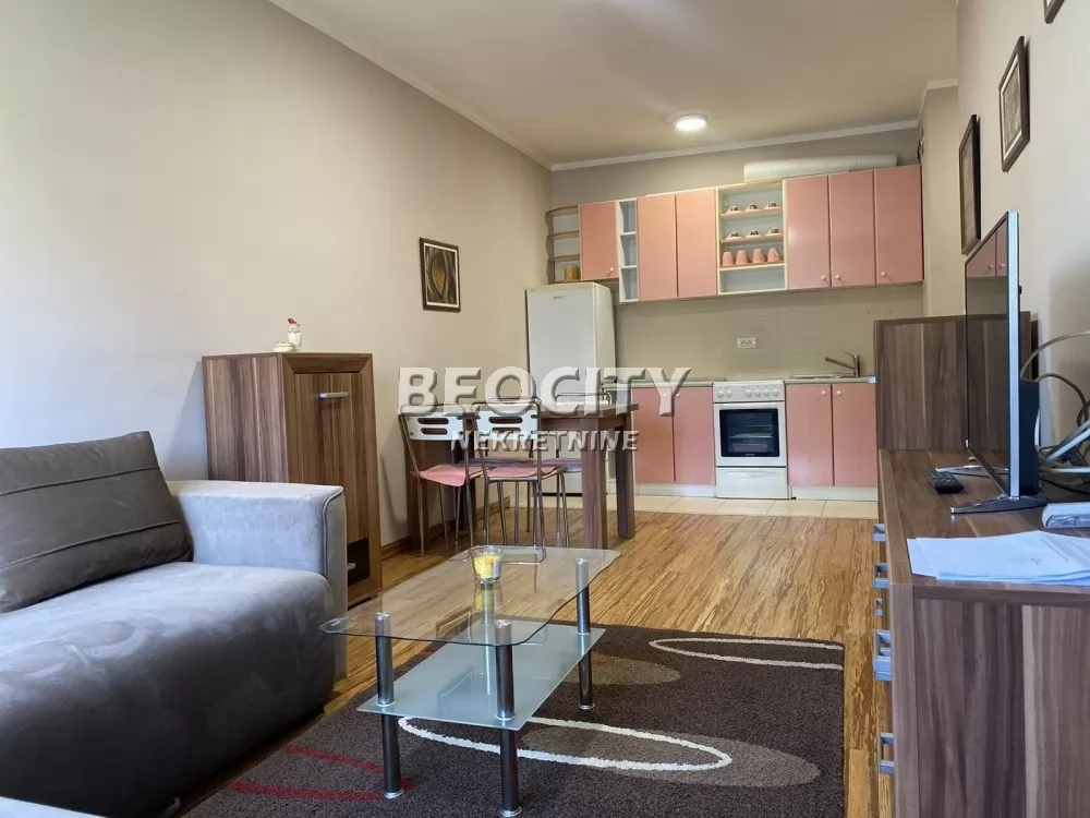 Jednosoban stan, 28 m2, Adamovićevo naselje, Laze Nančića ID: 132988 3