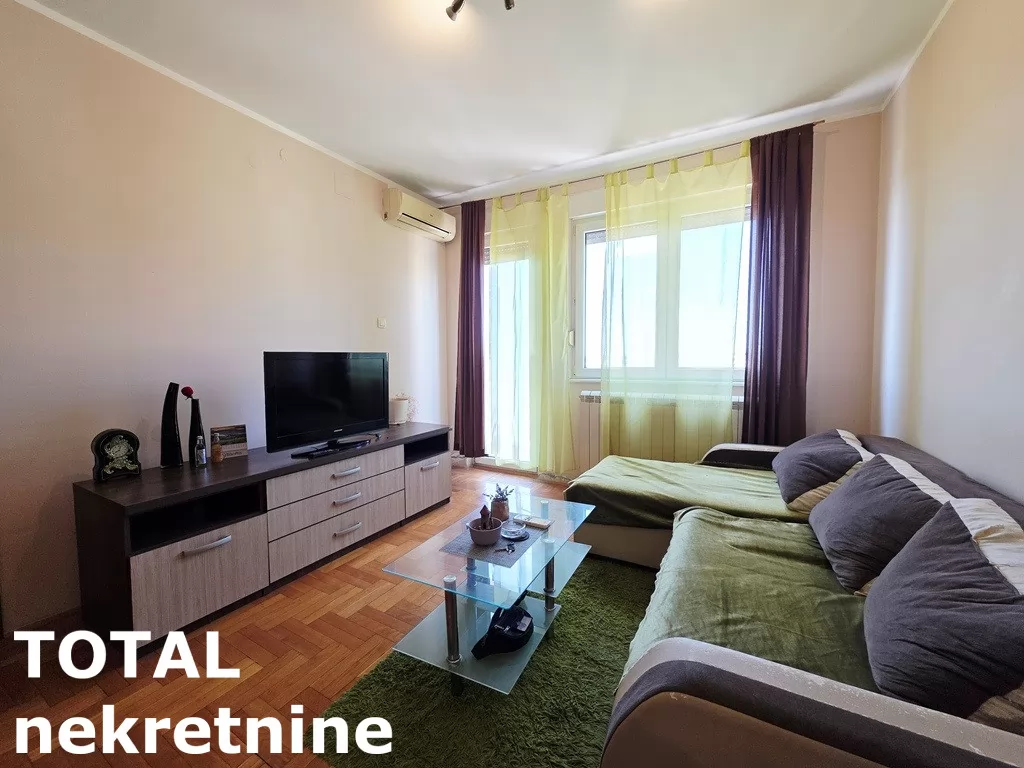 Stan,NOVI SAD,BULEVAR EVROPE,kv: 44.00, € 126000, ID: 1102723 1