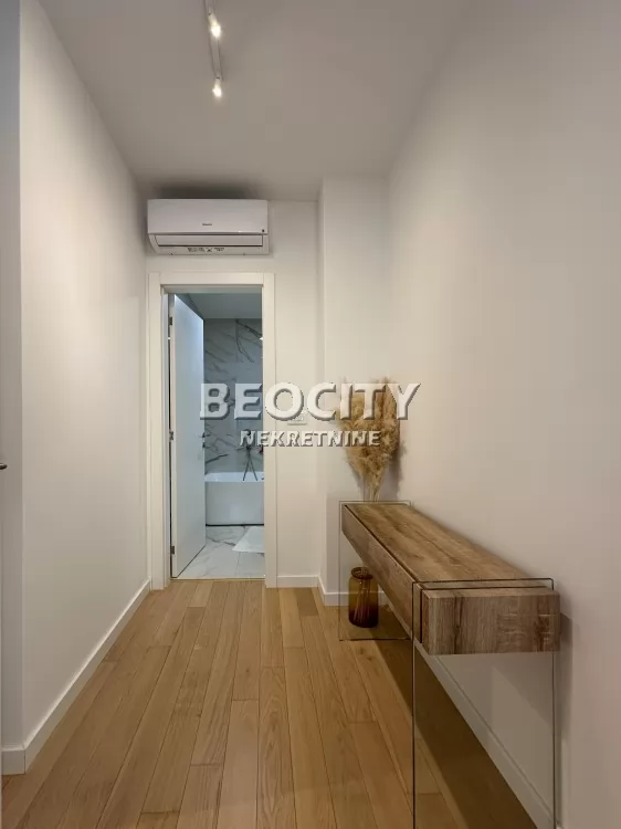 Trosoban stan, 95 m2, Vračar ID: 132510 11