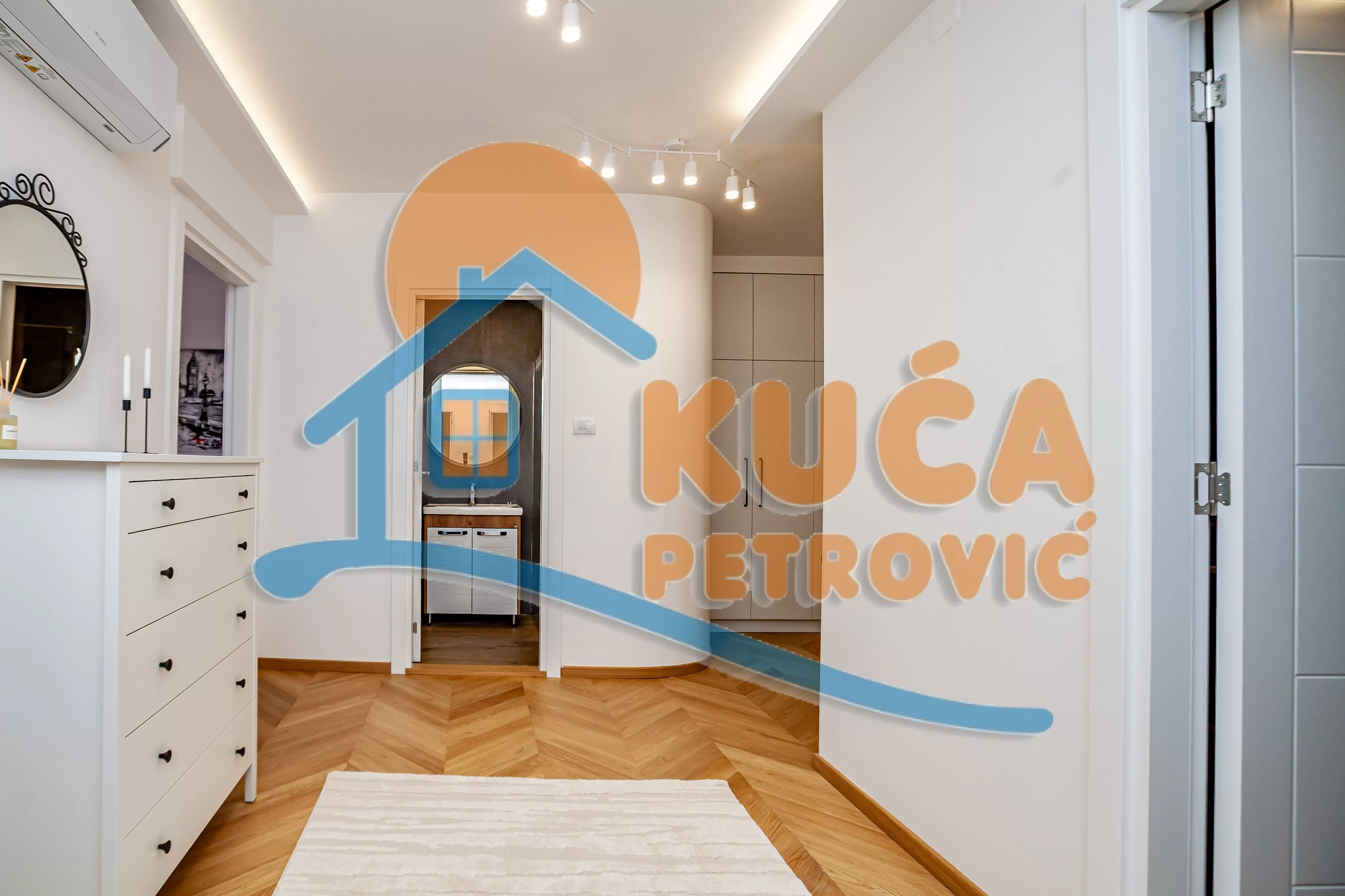 četvorosoban stan, 86 m2, Kičevo, Vardarska ID: i-016696 21