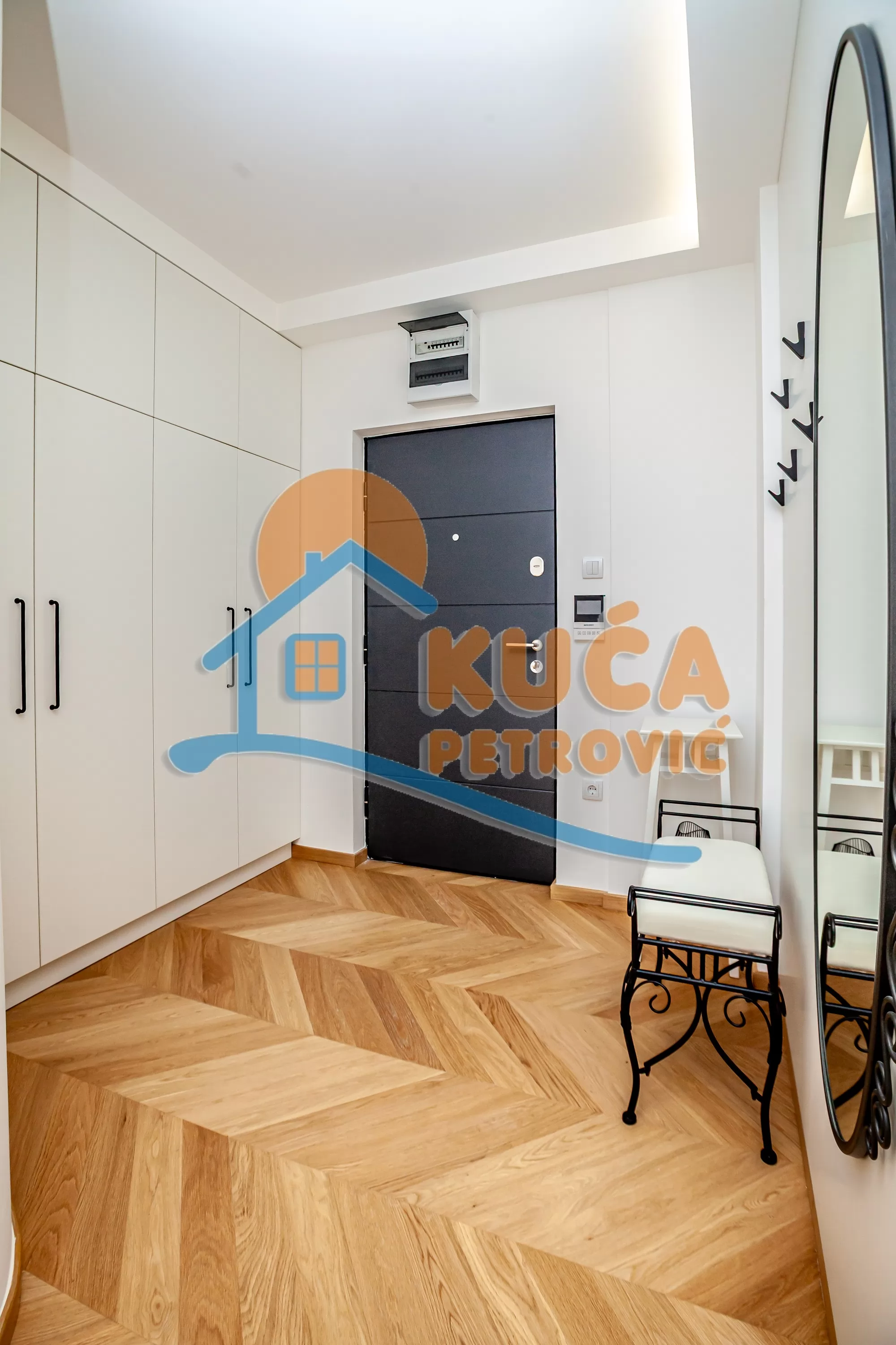 četvorosoban stan, 86 m2, Kičevo, Vardarska ID: i-016696 23