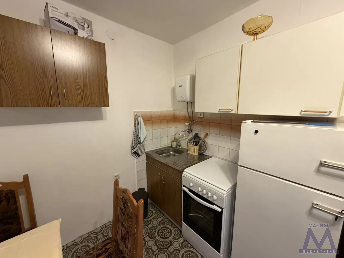 Stan,NOVI SAD,SALAJKA,kv: 54, € 250, ID: 9101957 7
