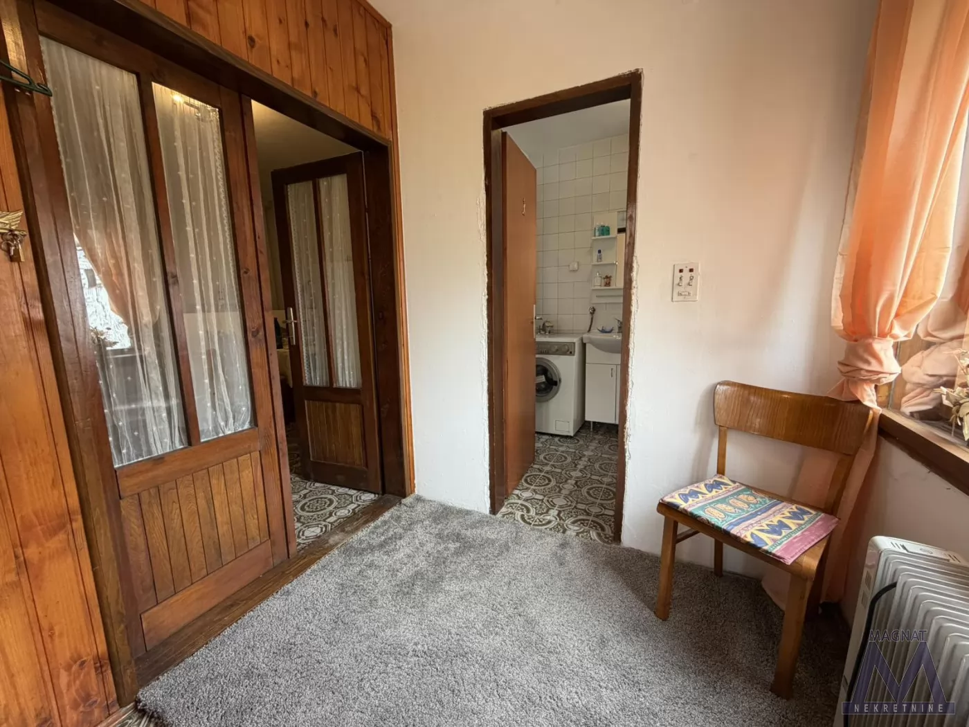 Stan,NOVI SAD,SALAJKA,kv: 54, € 250, ID: 9101957 9