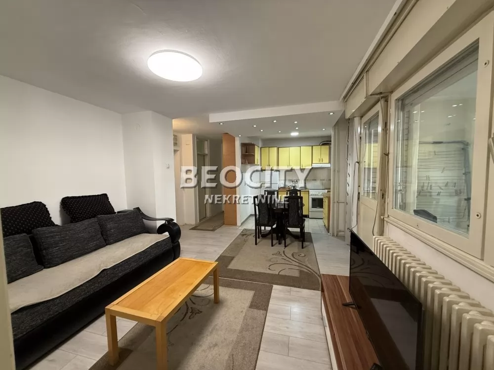 Dvosoban stan, 43 m2, Novo naselje, Seljačkih buna ID: 133073 1