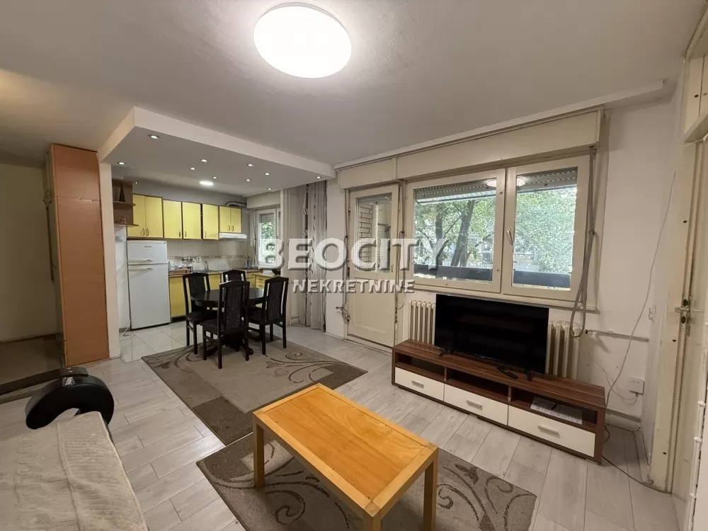 Dvosoban stan, 43 m2, Novo naselje, Seljačkih buna ID: 133073 2