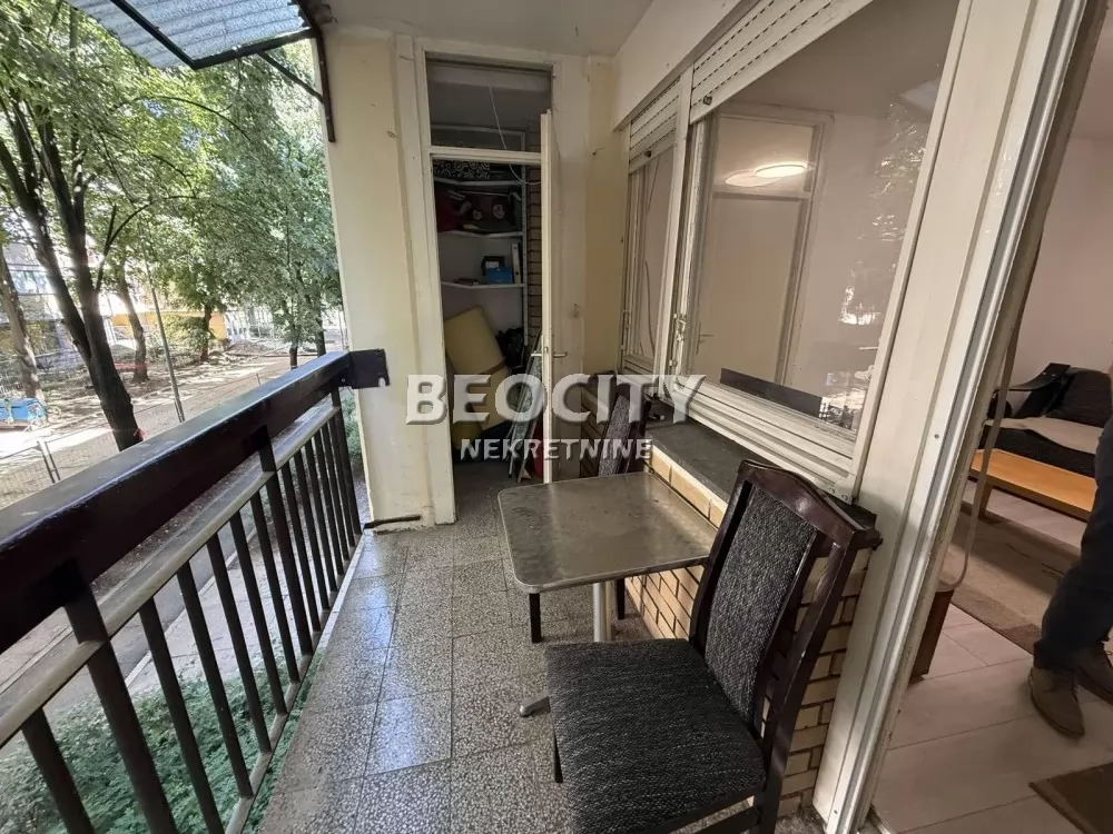 Dvosoban stan, 43 m2, Novo naselje, Seljačkih buna ID: 133073 8