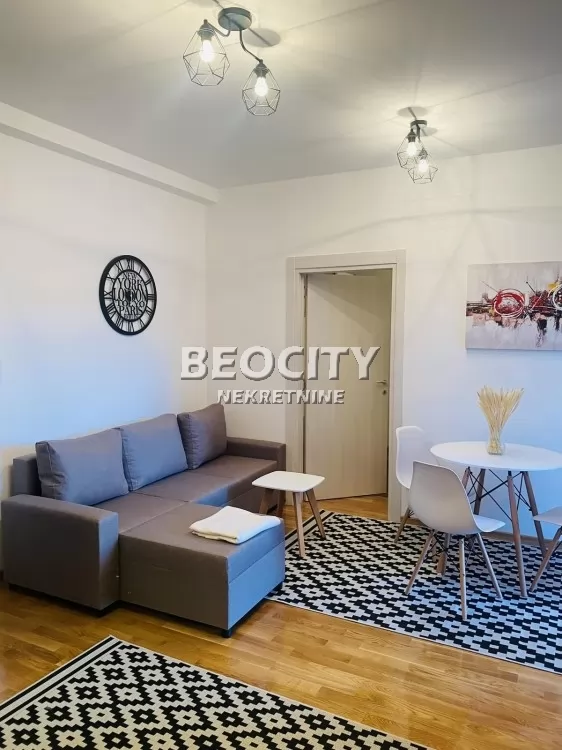 Dvosoban stan, 43 m2, Palilula, Kneza Danila 4 ID: 133054 1
