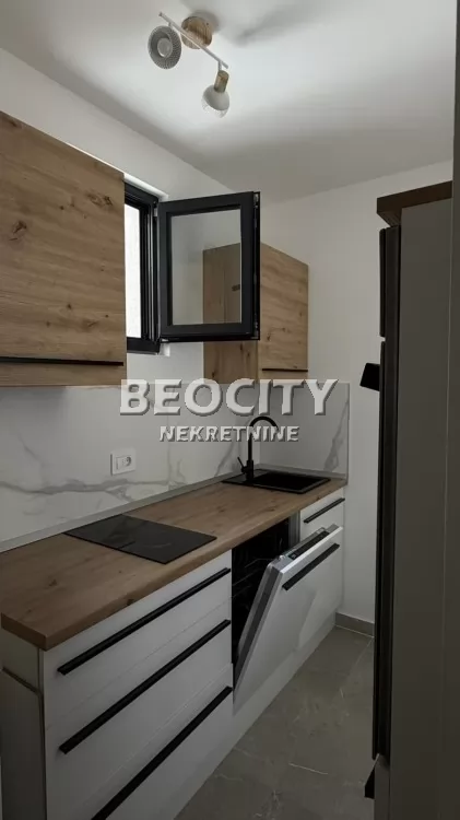 Dvosoban stan, 45 m2, Vukov spomenik, Banjska ID: 133000 3