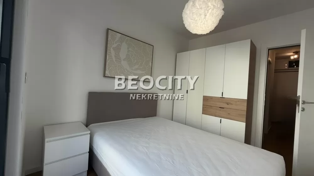 Dvosoban stan, 45 m2, Vukov spomenik, Banjska ID: 133000 6