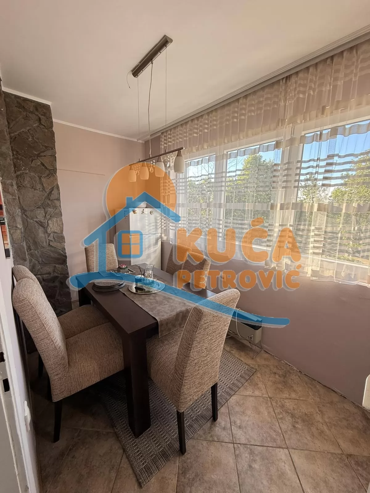 Dvosoban stan, 57 m2, Železnička stanica, Dimitrija Tucovića ID: i-016711 8