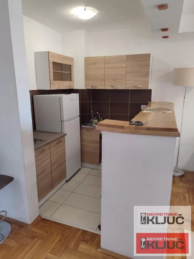 GRBAVICA, 37m2, Jednosoban, Namešten, Danila Kiša 3