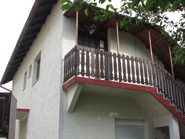 Iznajmljivanje trosoban Stan u Kuci Novi Sad Veternik 5