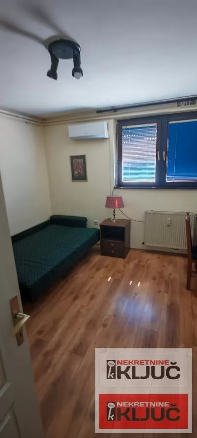 Izdaje se garsonjera  na limanu 1 5