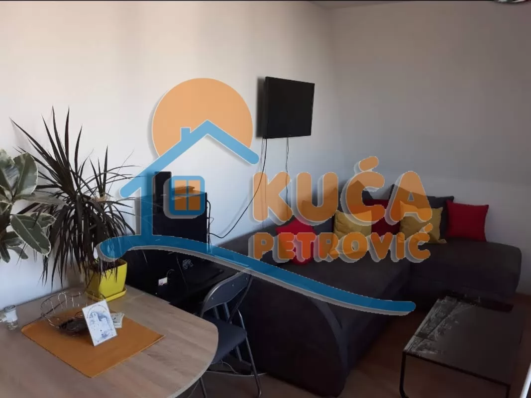 Jednosoban stan, 30 m2, Centar, Milorada Veljkovića Špaje ID: i-016671 1