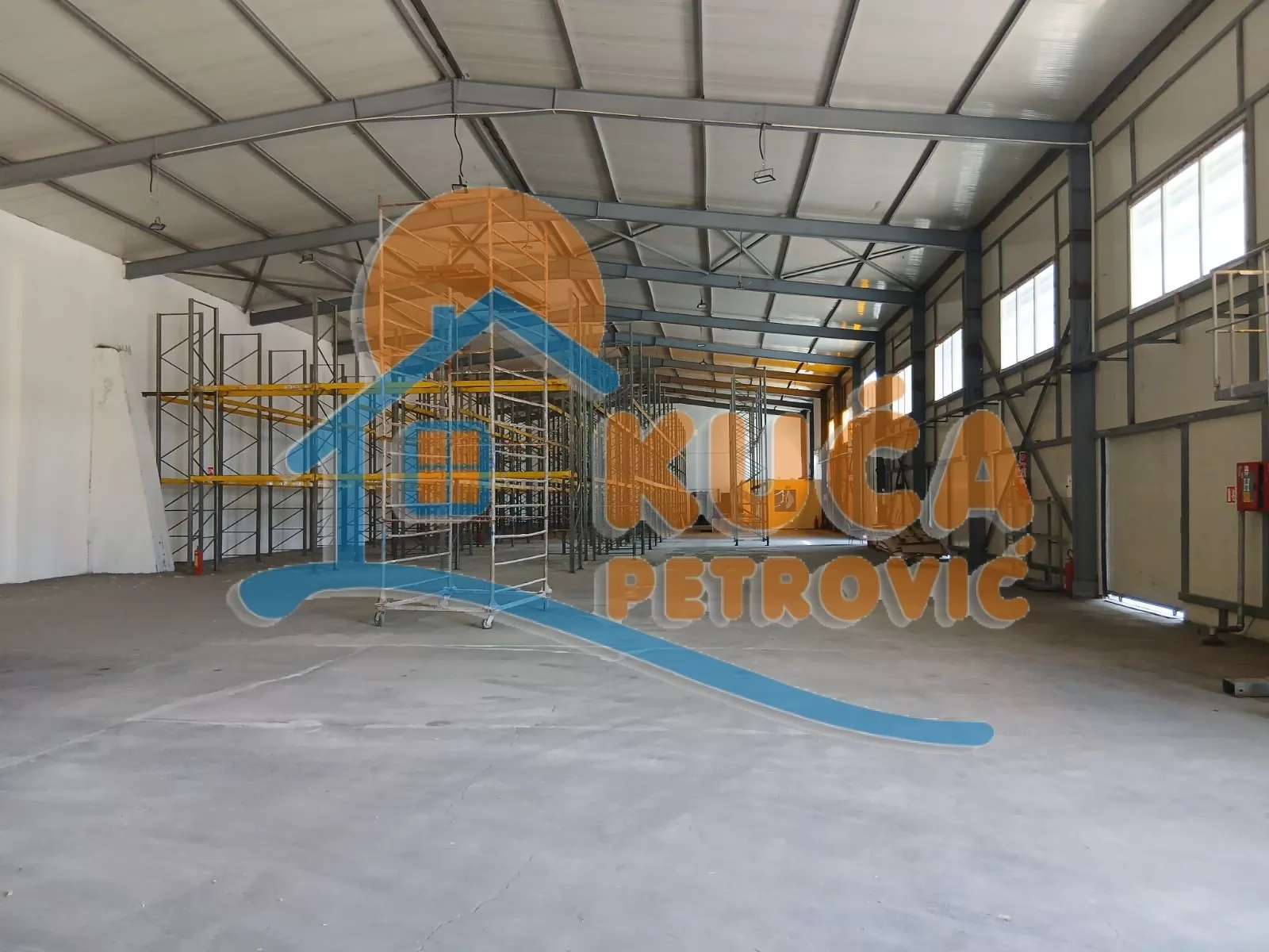 Lokal, 3001 m2, Malča, Malča ID: i-016708 2