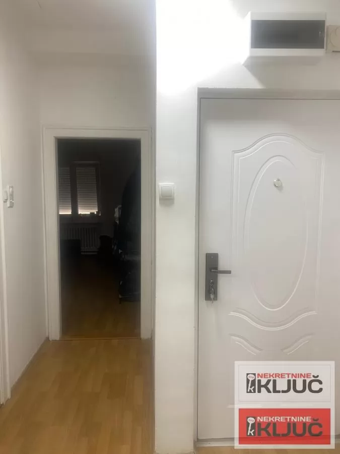 PEŠAČKA ZONA, 50m2, Dvosoban, Prizemlje 4