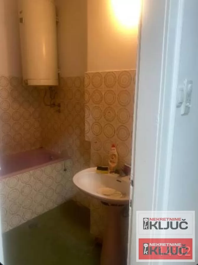 PEŠAČKA ZONA, 50m2, Dvosoban, Prizemlje 6