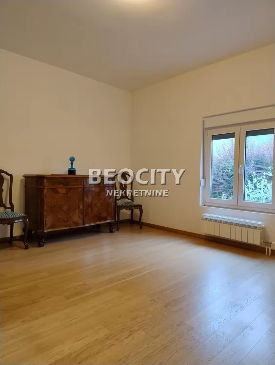 Petosobna kuća, 346 m2, Sopot, Sedlarska ID: 133040 11