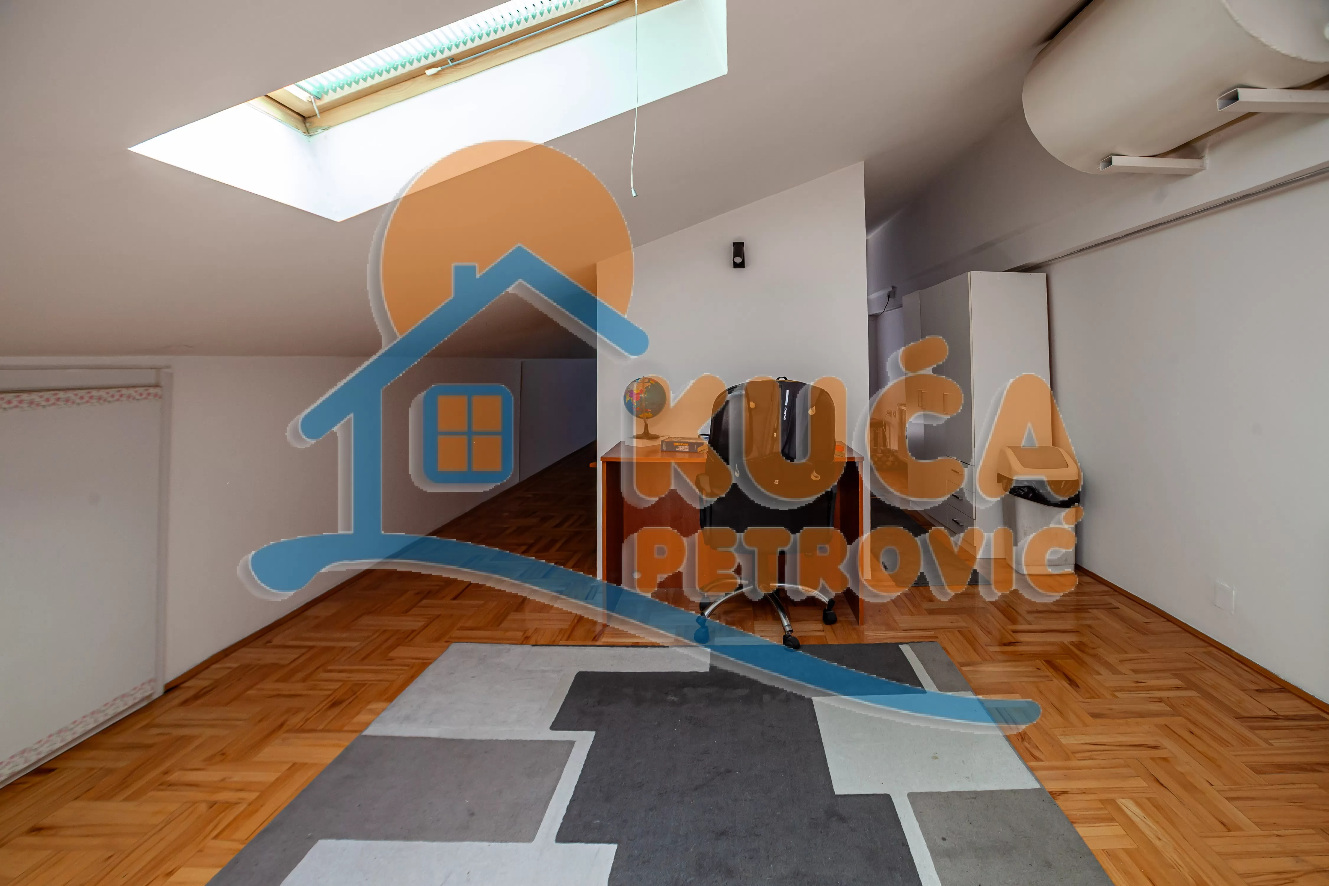 Dvosoban stan, 90 m2, Čair, 9. brigade ID: p-016721 14