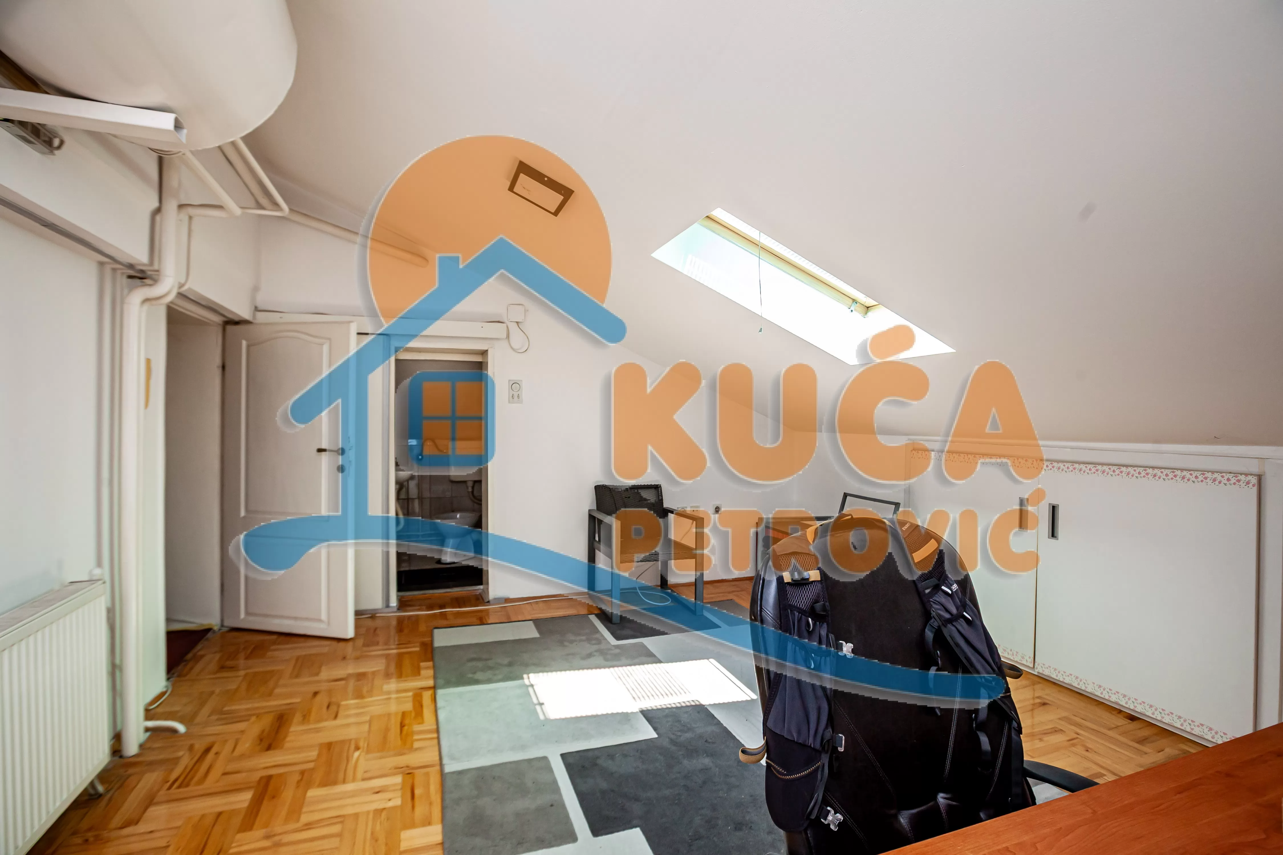 Dvosoban stan, 90 m2, Čair, 9. brigade ID: p-016721 15