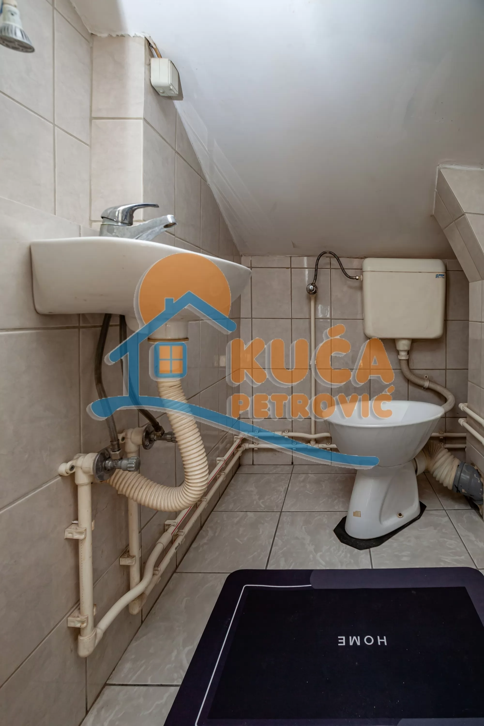 Dvosoban stan, 90 m2, Čair, 9. brigade ID: p-016721 18