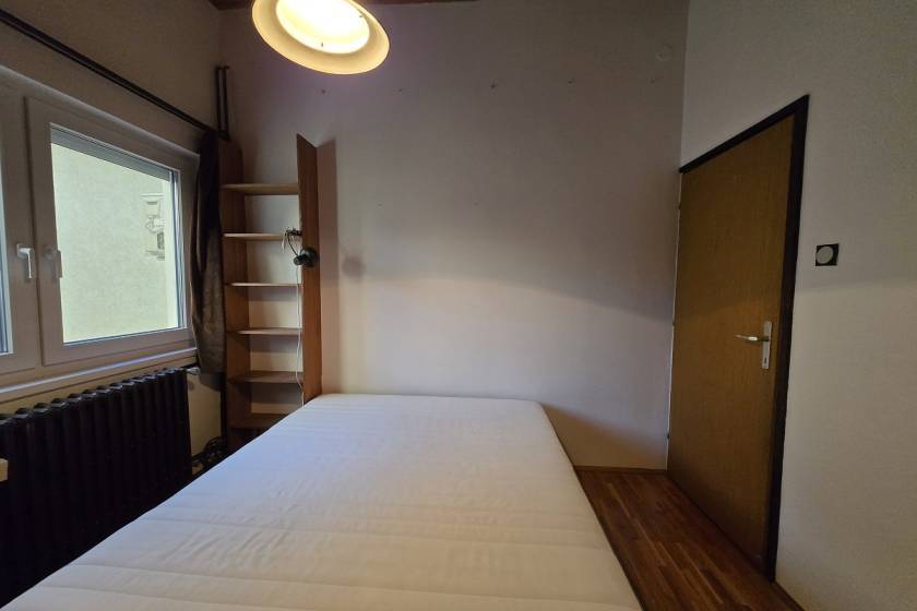 Stan sa garažom i dvorištem na Zvezdari  102m2 4
