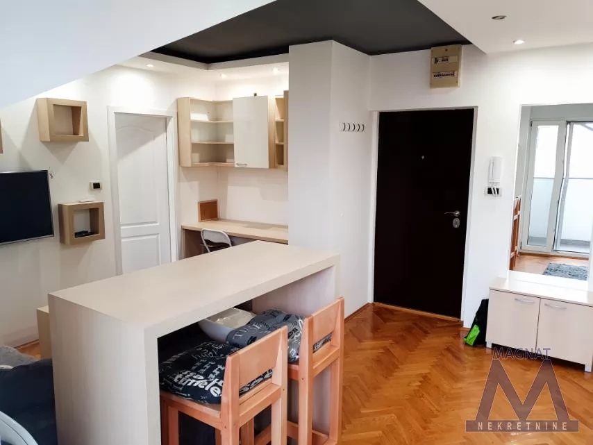 Stan,NOVI SAD,CENTAR,kv: 40, € 118450, ID: 1019387 4
