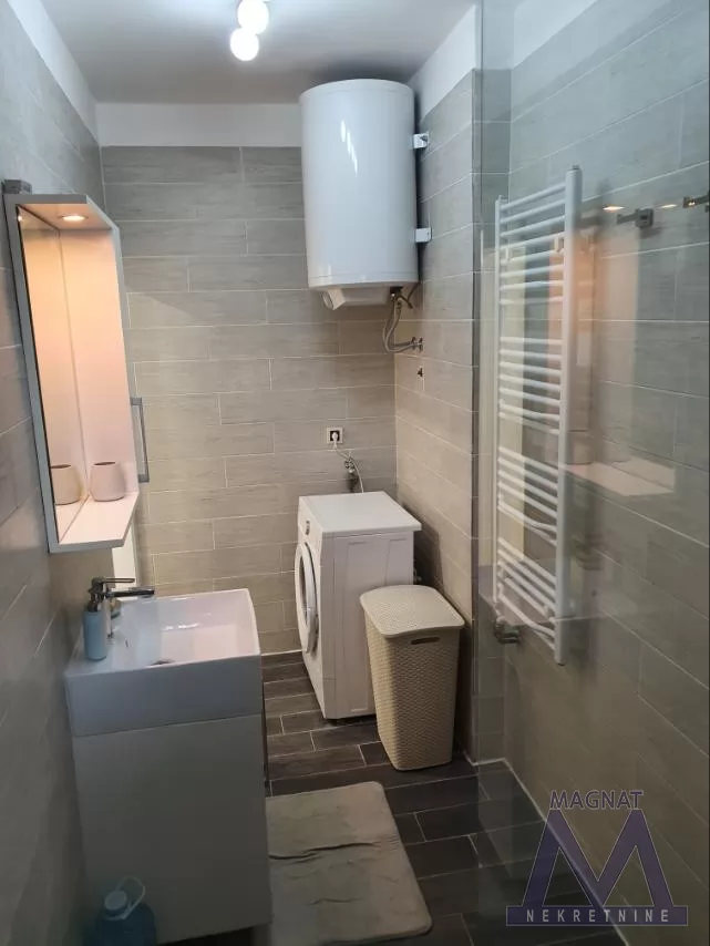 Stan,NOVI SAD,CENTAR,kv: 40, € 118450, ID: 1019387 8