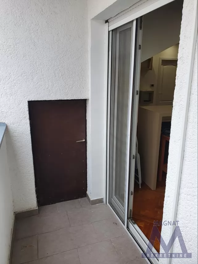 Stan,NOVI SAD,CENTAR,kv: 40, € 118450, ID: 1019387 9