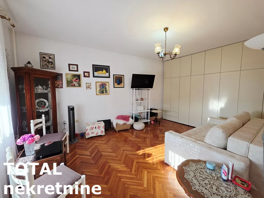 Stan,NOVI SAD,PODBARA,kv: 39.00, € 130000, ID: 1102252 1