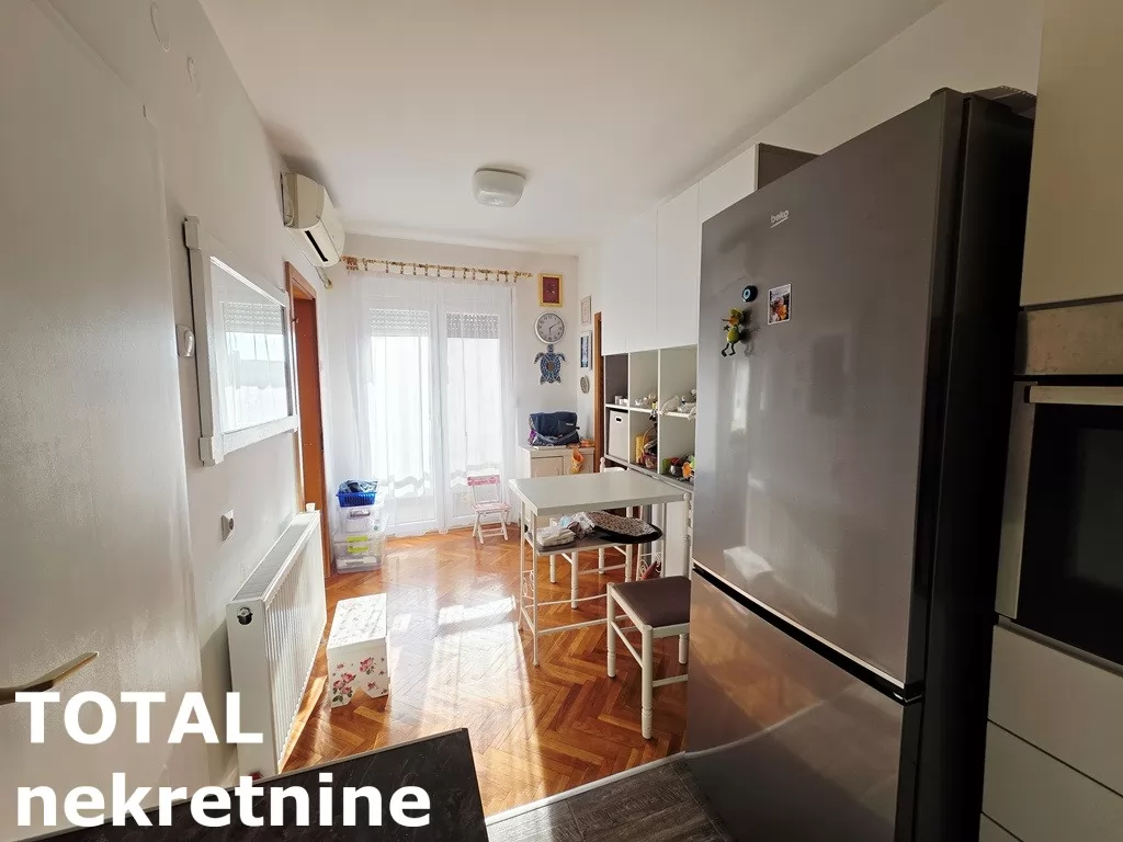 Stan,NOVI SAD,PODBARA,kv: 39.00, € 130000, ID: 1102252 8