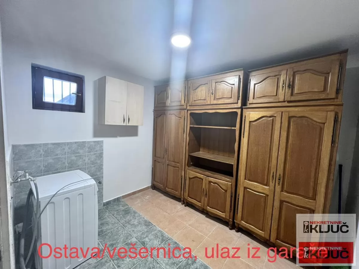 TATARSKO BRDO IZADJE SE OPREMLJENA KUĆA SA GARAŽOM 17
