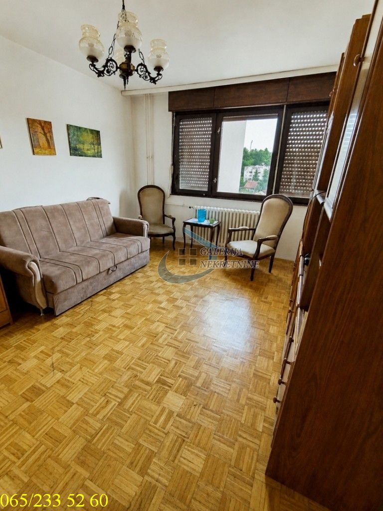Rakovica  Stari Košutnjak   Pere Velimirovića 45m2 1