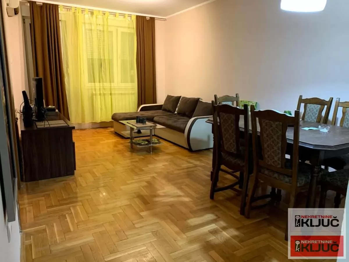 BULEVAR EVROPE, 44m2, Dvosoban, Namešten 1