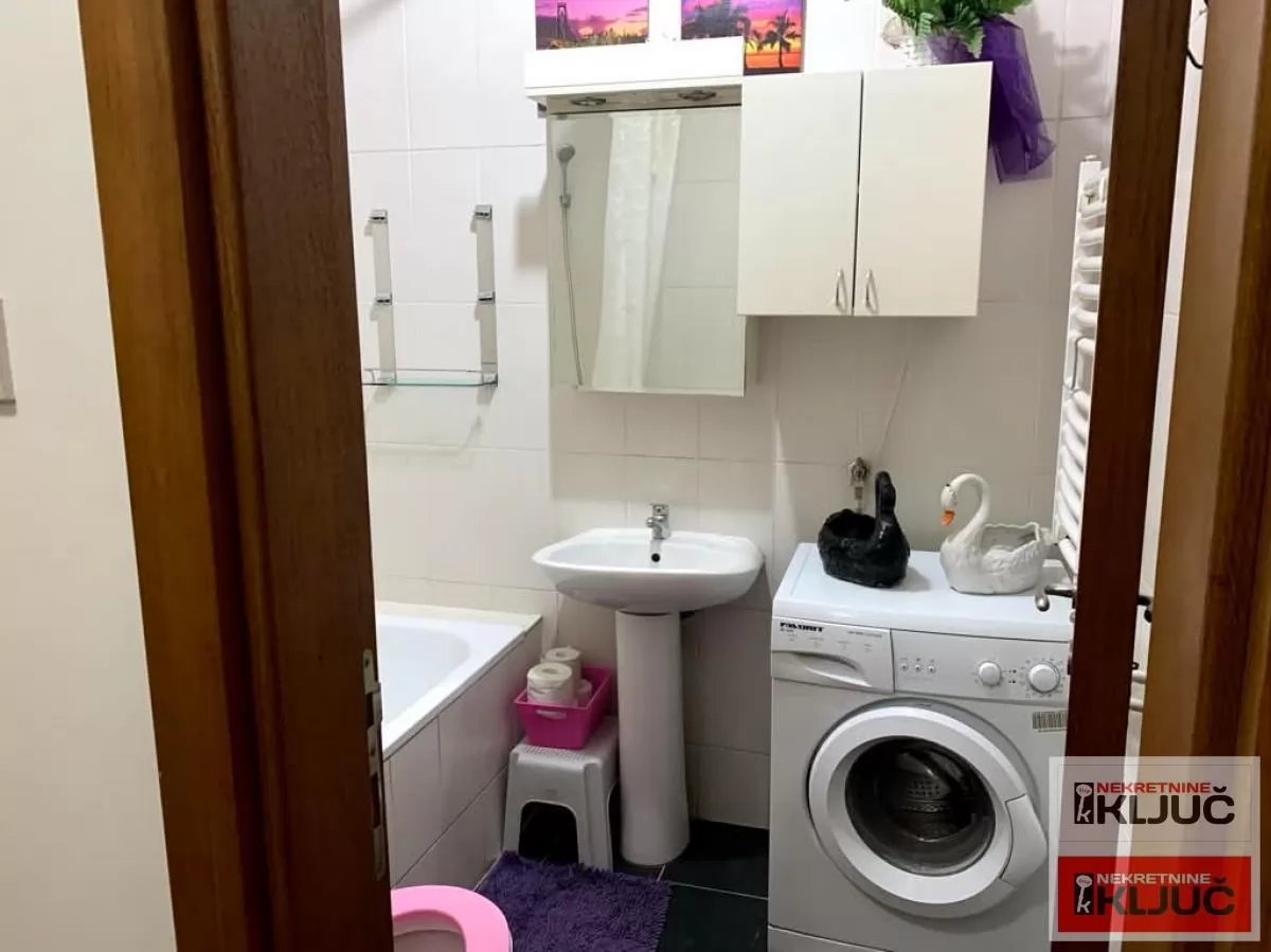 BULEVAR EVROPE, 44m2, Dvosoban, Namešten 8