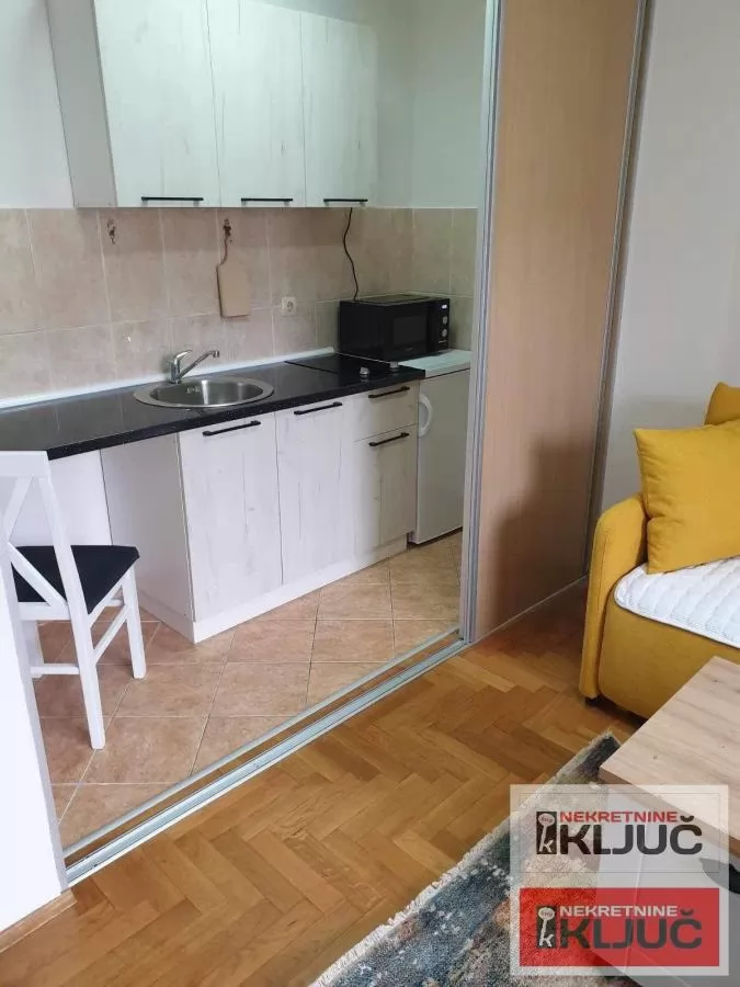 Jednosoban stan 25 m² na Sajmištu, Novi Sad 3