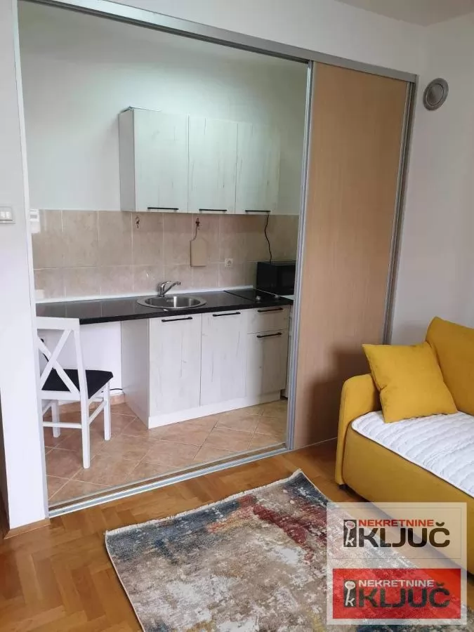 Jednosoban stan 25 m² na Sajmištu, Novi Sad 4