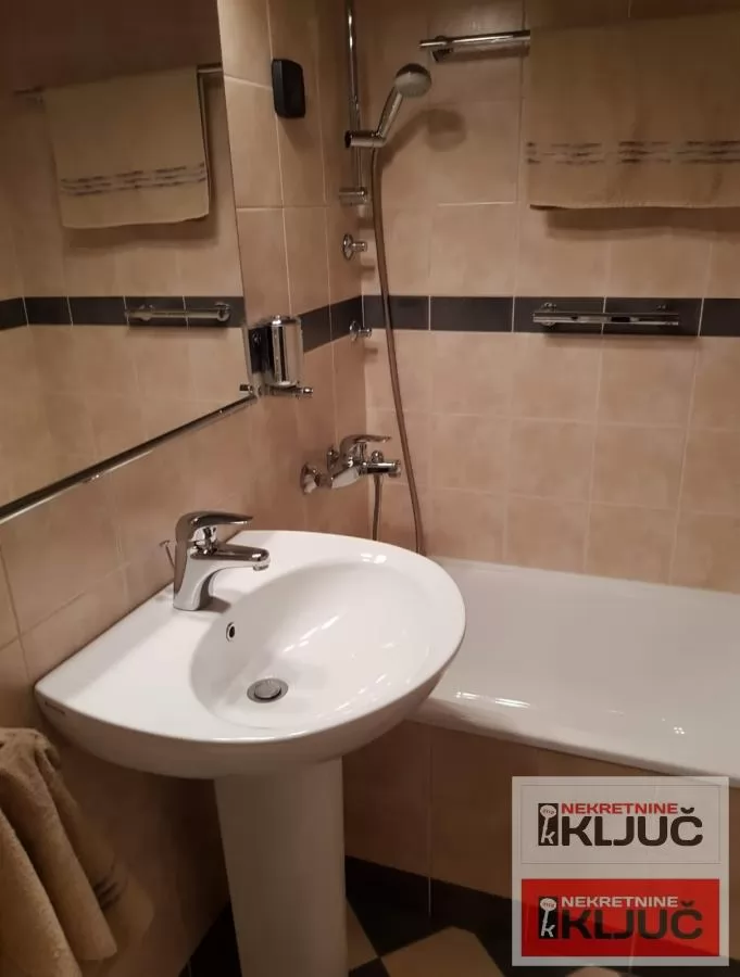 Garsonjera 26 m², Liman 3, Novi Sad, 2. sprat 10