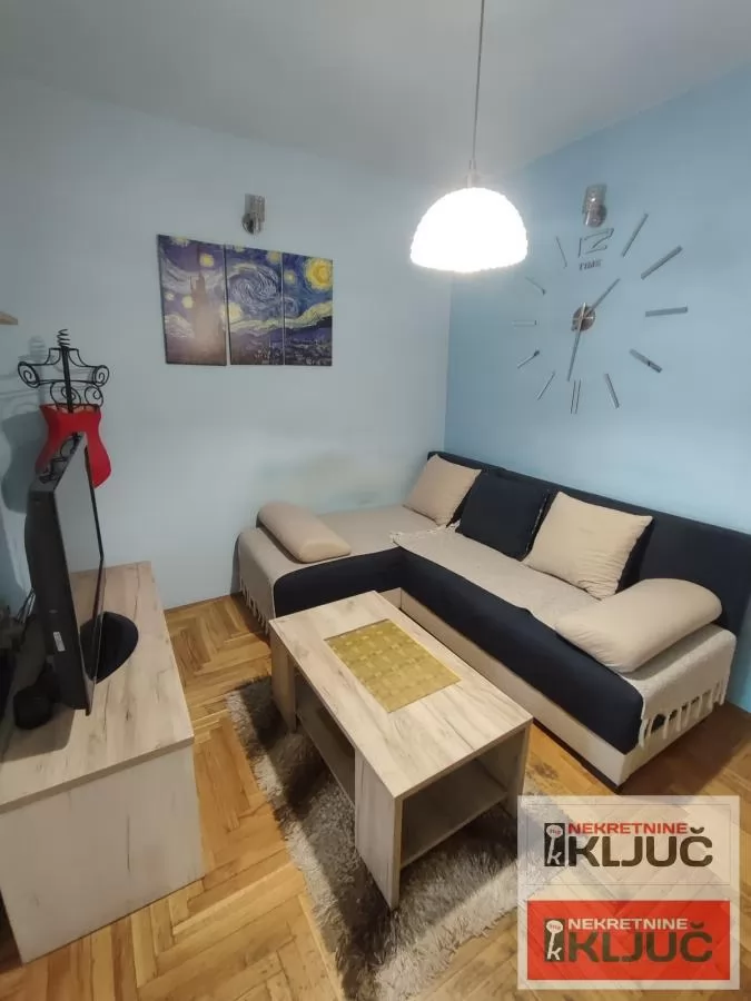 PODBARA, 32m2, Dvosoban-duplex, Polunamešten 1