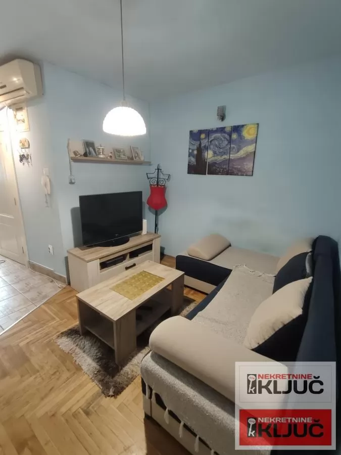 PODBARA, 32m2, Dvosoban-duplex, Polunamešten 3