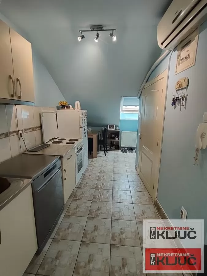 PODBARA, 32m2, Dvosoban-duplex, Polunamešten 4