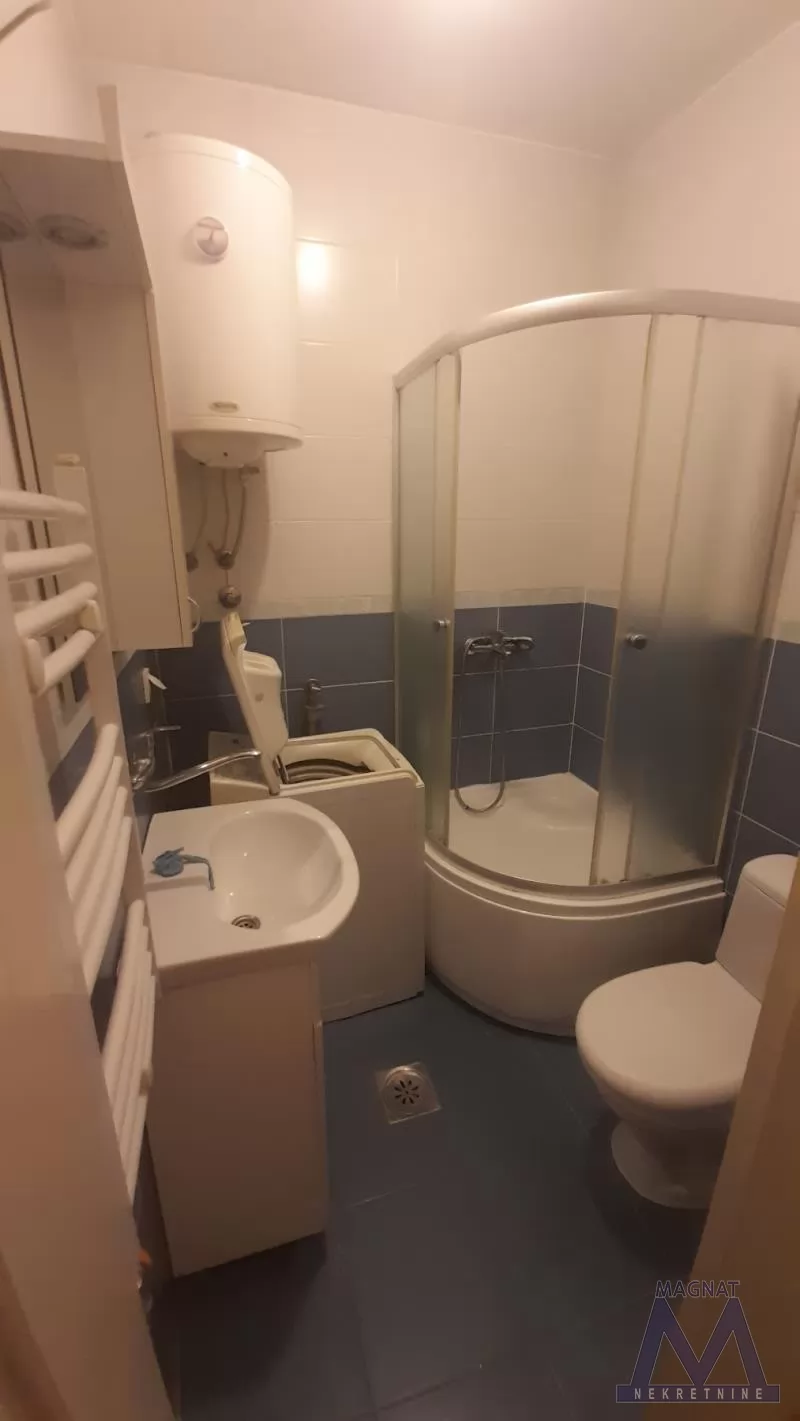 Stan,NOVI SAD,CARA DUŠANA,kv: 21, € 230, ID: 9101342 7