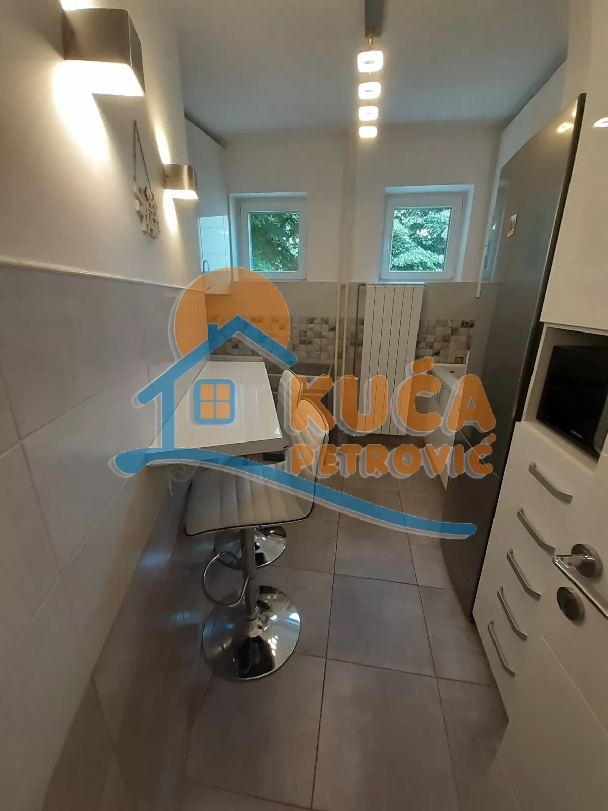 Trosoban stan, 67 m2, Kičevo, Vardarska ID: i-06198 12