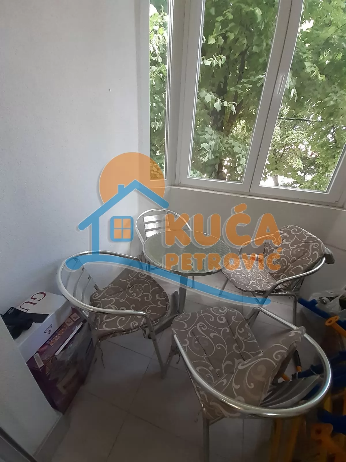 Trosoban stan, 67 m2, Kičevo, Vardarska ID: i-06198 16