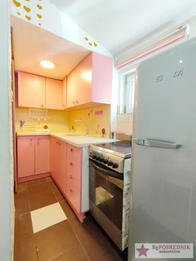 Zvezdara, Cvetkova pijaca, Čardaklijina, 27m2 6