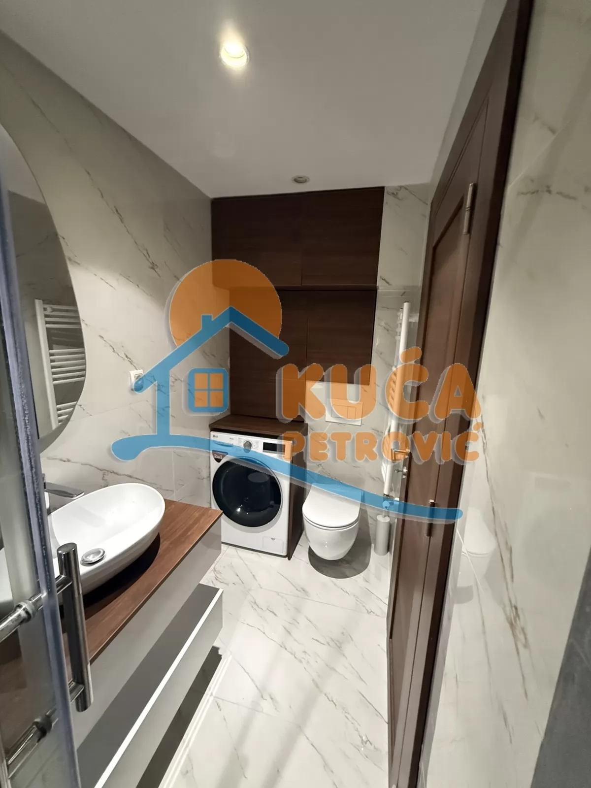 Jednosoban stan, 41 m2, Čair, Čairska ID: i-016747 16