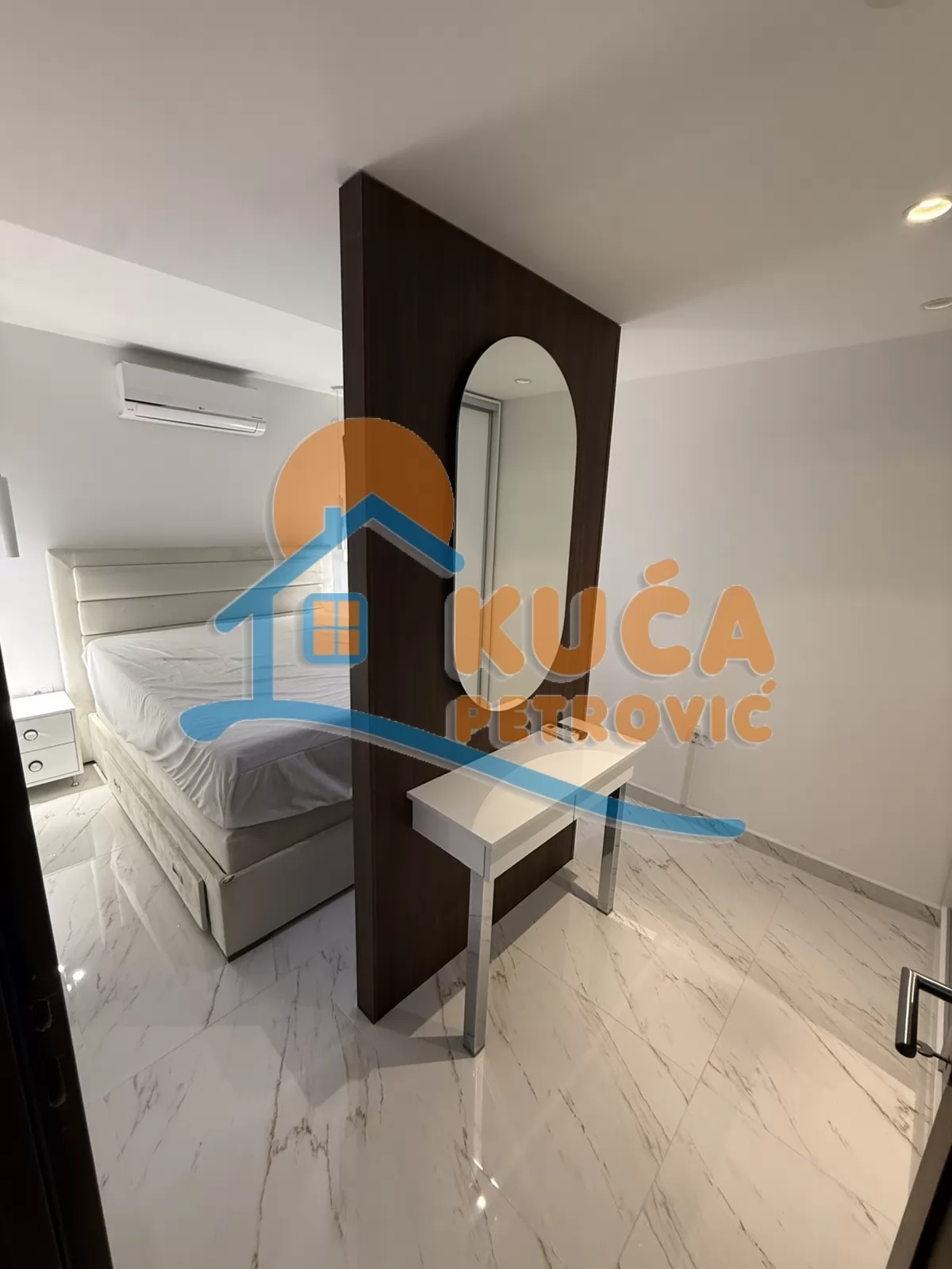 Jednosoban stan, 41 m2, Čair, Čairska ID: i-016747 17