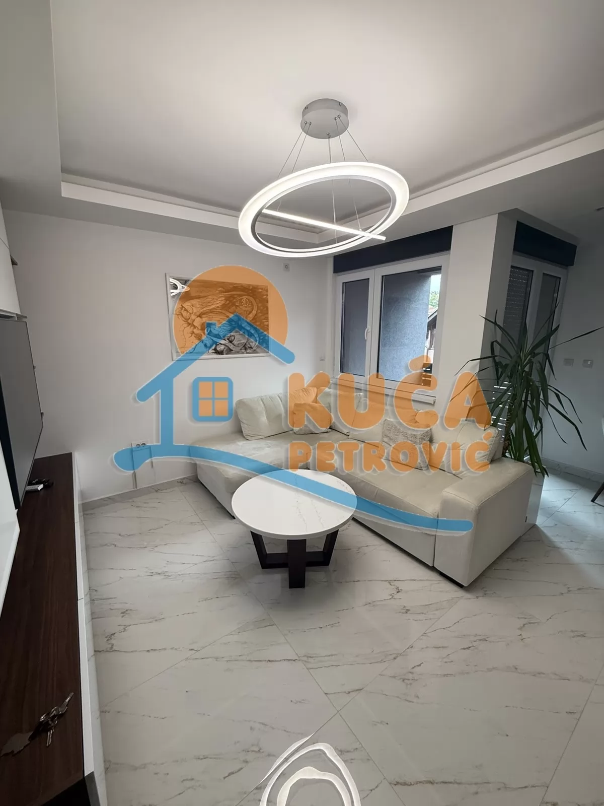 Jednosoban stan, 41 m2, Čair, Čairska ID: i-016747 2