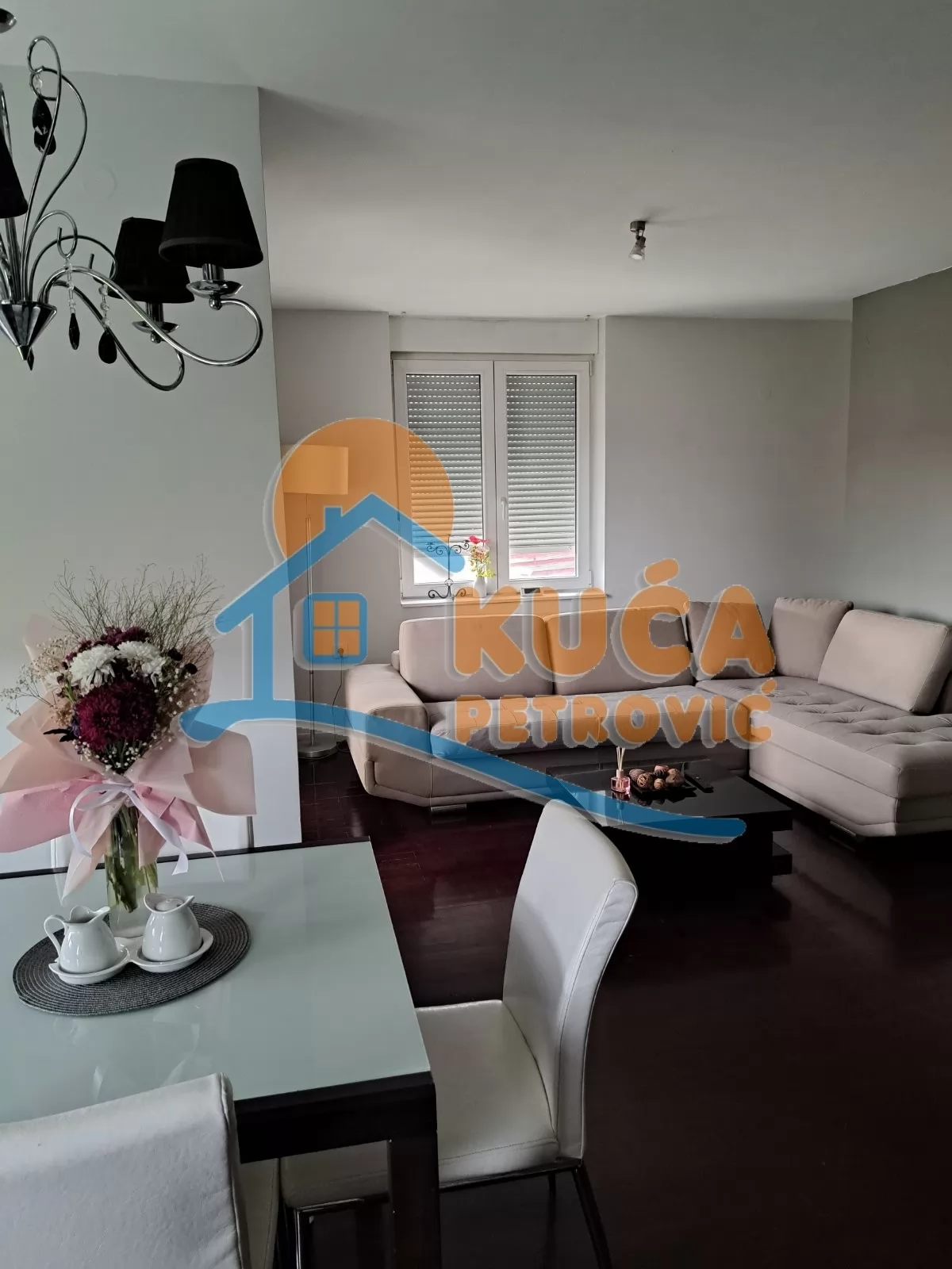 Trosoban stan, 70 m2, Centar, Svetosavska ID: i-016746 1