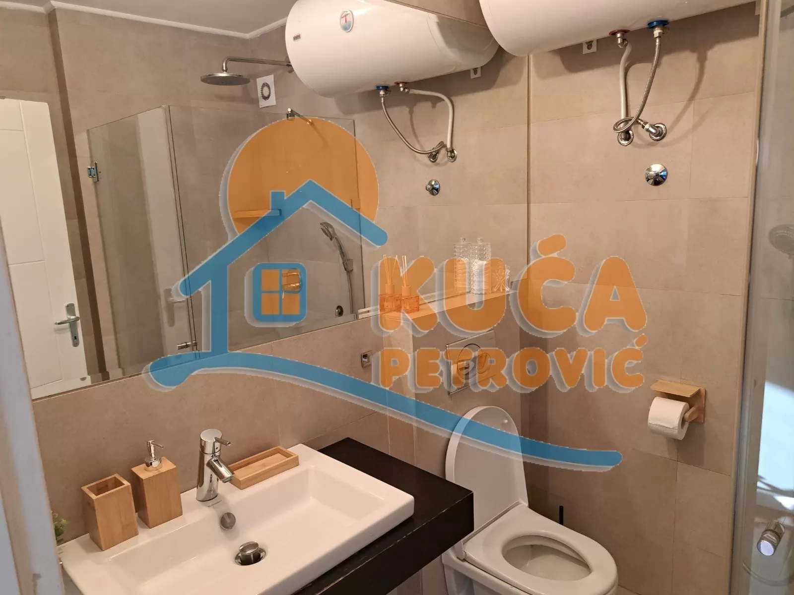 Trosoban stan, 70 m2, Centar, Svetosavska ID: i-016746 12